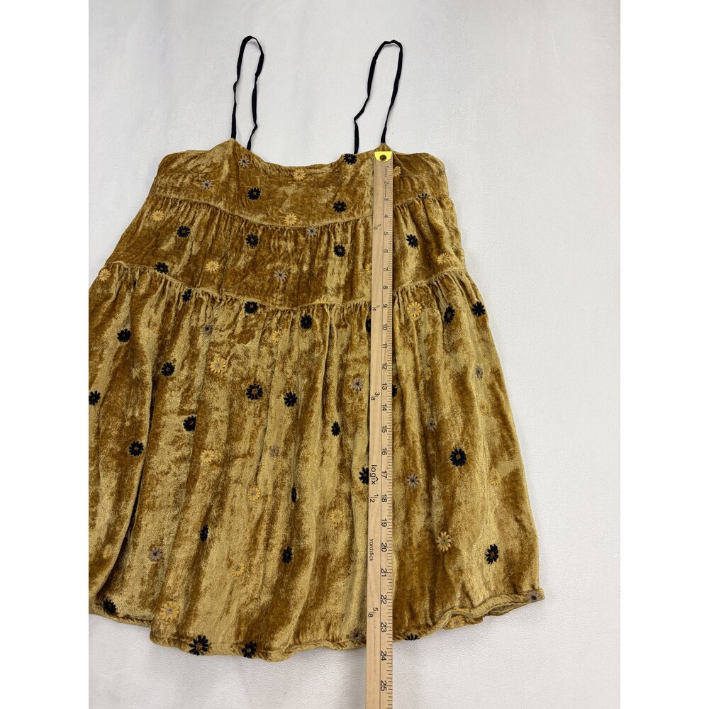Kimchi Blue Velvet Embroidered Tiered Mini Dress Sz S - Picture 7 of 7